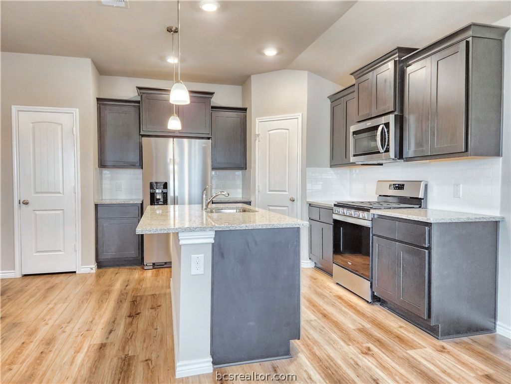 Photo of 6172 Darlington Ave, College Station, TX 77845 (MLS # 26002714)