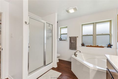 Tiny photo for 915 Dove Run Trail, College Station, TX 77845 (MLS # 26003744)