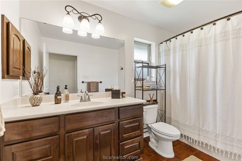 Tiny photo for 915 Dove Run Trail, College Station, TX 77845 (MLS # 26003744)