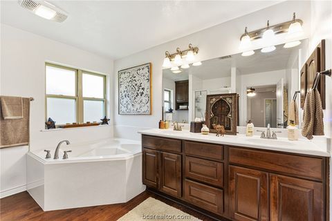 Tiny photo for 915 Dove Run Trail, College Station, TX 77845 (MLS # 26003744)