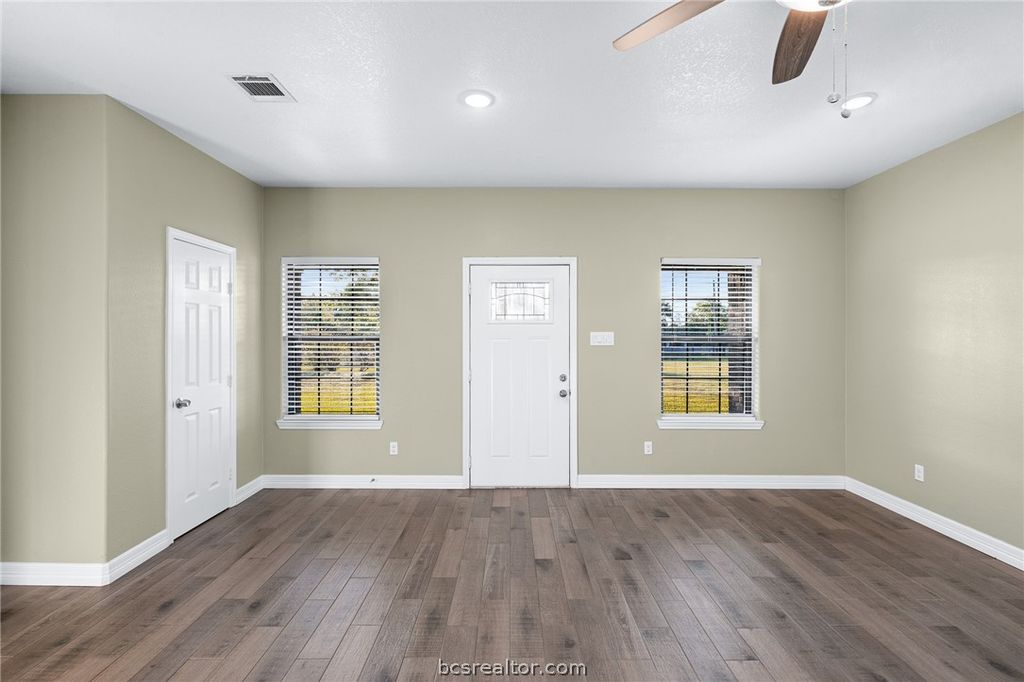 Photo of 10269 Highway 90 N, Bedias, TX 77831 (MLS # 26004561)