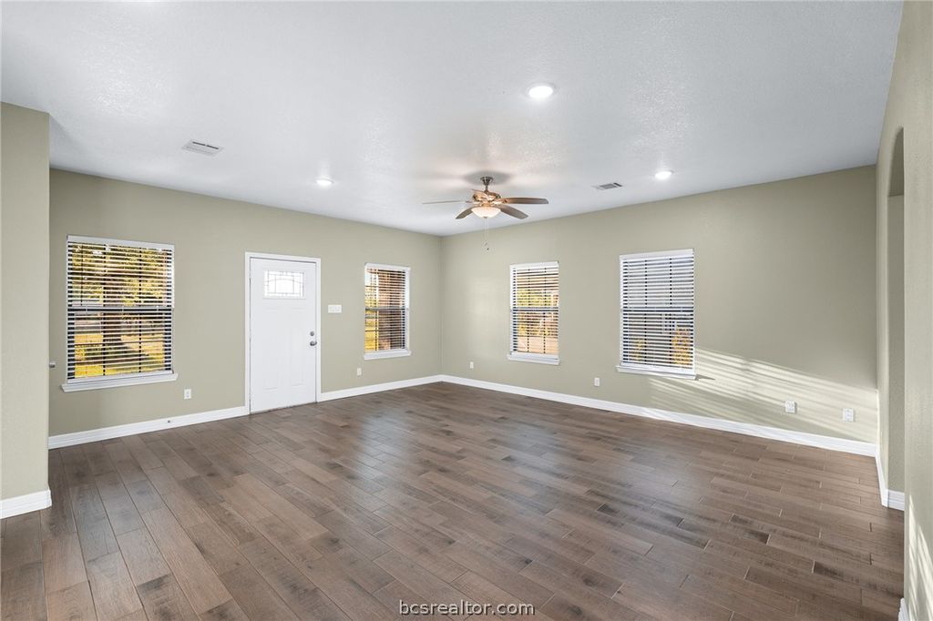 Photo of 10269 Highway 90 N, Bedias, TX 77831 (MLS # 26004561)