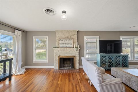 Tiny photo for 234 E Obryant Street, Bellville, TX 77418 (MLS # 26004851)