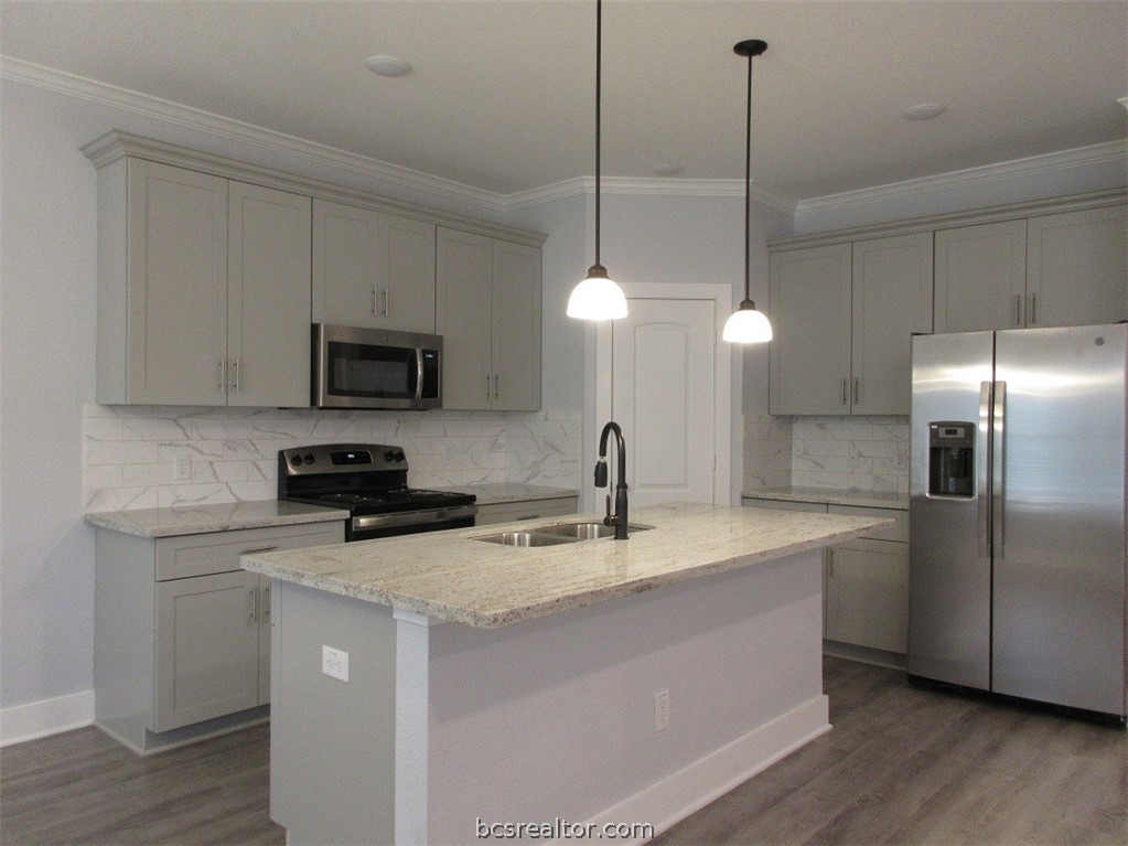 2104 Crescent Pointe Parkway