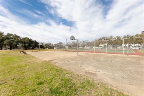 Tiny photo for 1301 Cedar Street, Hearne, TX 77859 (MLS # 26001022)