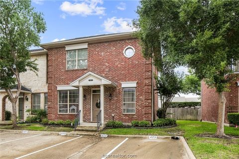 423 Forest Drive, College Station, TX 77840 - MLS#: 24009222