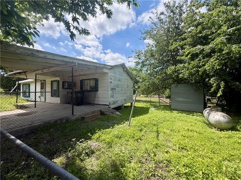 Tiny photo for 808 W Boundary Street, Giddings, TX 78942 (MLS # 26005501)