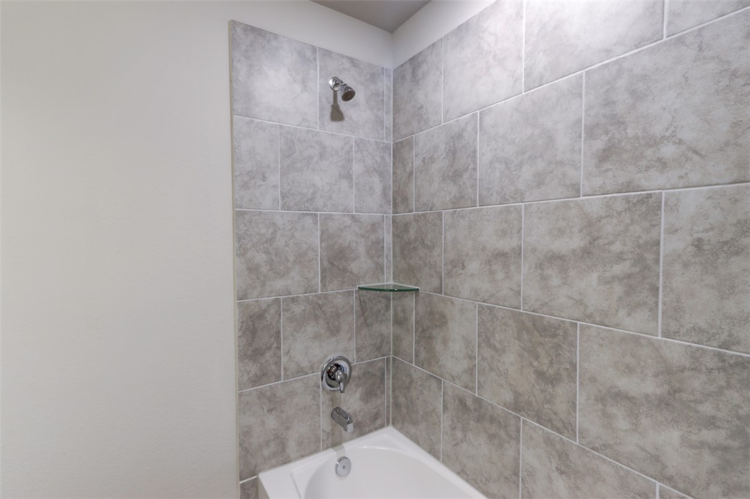 College Station, Texas 77845, United States, 3 Bedrooms Bedrooms, ,2 BathroomsBathrooms,Residential,Pending,42634