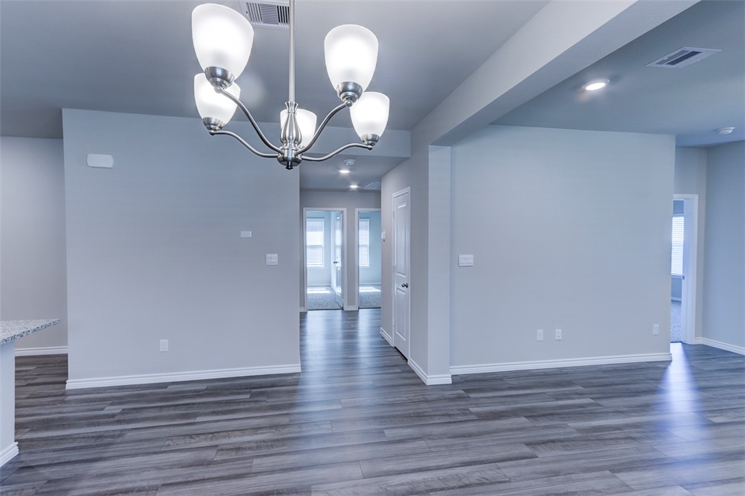 College Station, Texas 77845, United States, 3 Bedrooms Bedrooms, ,2 BathroomsBathrooms,Residential,Pending,42634