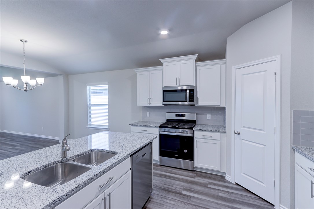 College Station, Texas 77845, United States, 3 Bedrooms Bedrooms, ,2 BathroomsBathrooms,Residential,Pending,42634