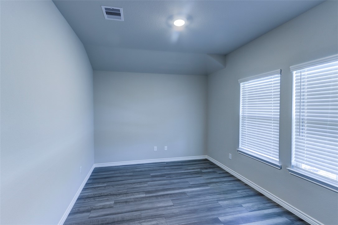 College Station, Texas 77845, United States, 3 Bedrooms Bedrooms, ,2 BathroomsBathrooms,Residential,Pending,42634