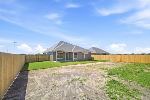 Tiny photo for 137 Cotton Cove, Snook, TX 77878 (MLS # 26003348)