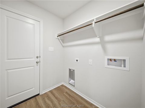 Tiny photo for 137 Cotton Cove, Snook, TX 77878 (MLS # 26003348)