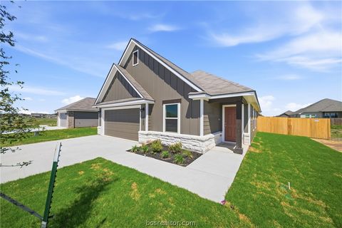 Tiny photo for 137 Cotton Cove, Snook, TX 77878 (MLS # 26003348)