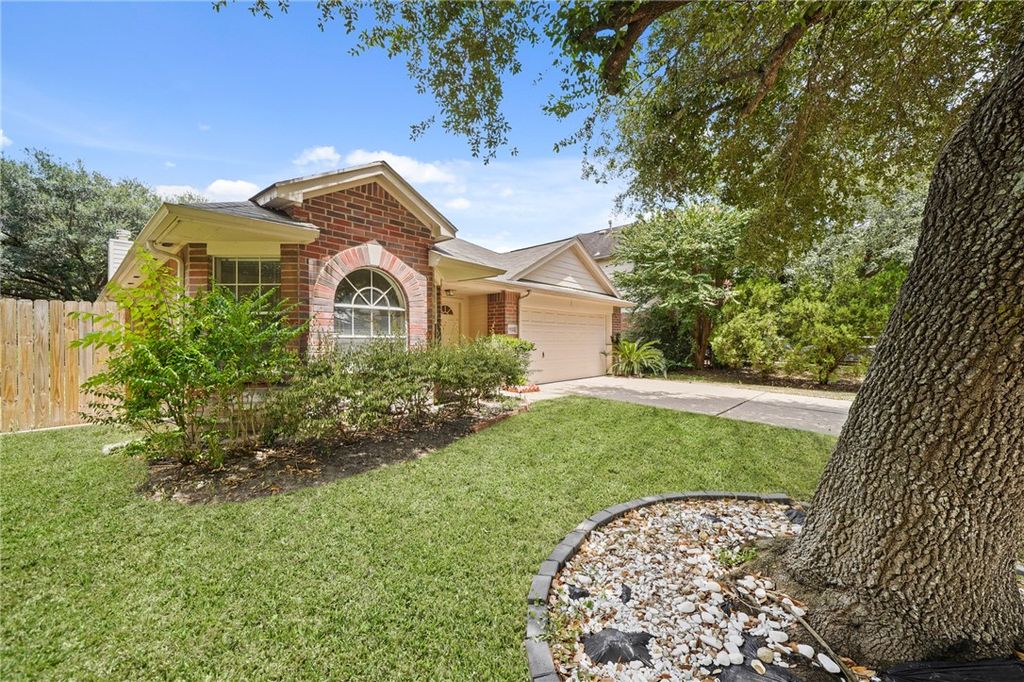 Photo of 19322 Cactus Rose Dr DR, Katy, TX 77449 (MLS # 26005835)