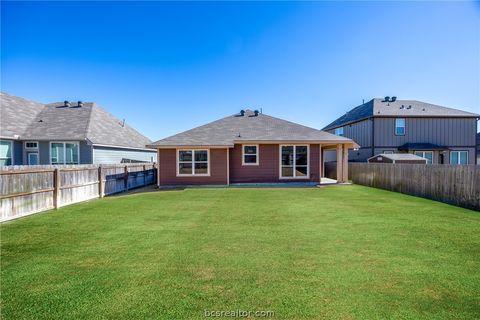 Tiny photo for 1012 Old Vine Road, Brenham, TX 77833 (MLS # 26001960)