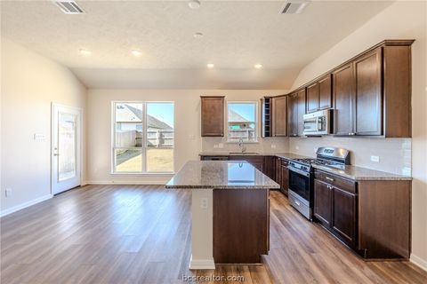 Tiny photo for 1012 Old Vine Road, Brenham, TX 77833 (MLS # 26001960)