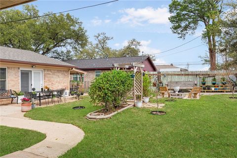 Tiny photo for 1317 Garden Lane, Bryan, TX 77802 (MLS # 26003091)