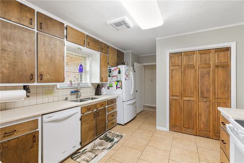 Tiny photo for 1317 Garden Lane, Bryan, TX 77802 (MLS # 26003091)