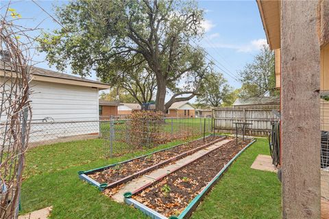 Tiny photo for 1317 Garden Lane, Bryan, TX 77802 (MLS # 26003091)