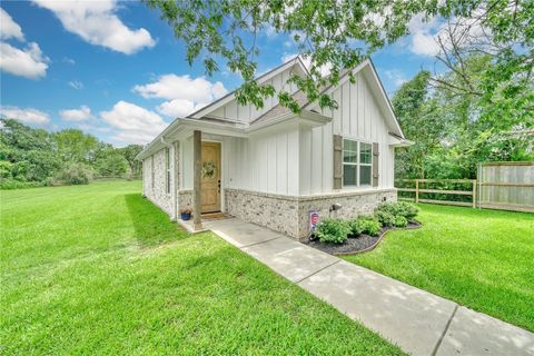 Tiny photo for 5527 Millstone Drive, College Station, TX 77845 (MLS # 26007164)