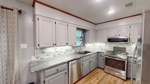 Tiny photo for 2108 Pantera Drive, Bryan, TX 77807 (MLS # 26000855)