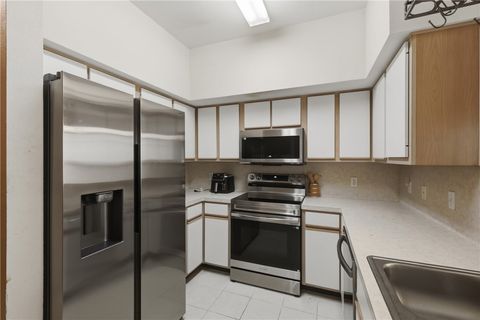 Tiny photo for 1215 Canyon Creek Circle, College Station, TX 77840 (MLS # 26004420)