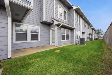 Tiny photo for 1215 Canyon Creek Circle, College Station, TX 77840 (MLS # 26004420)