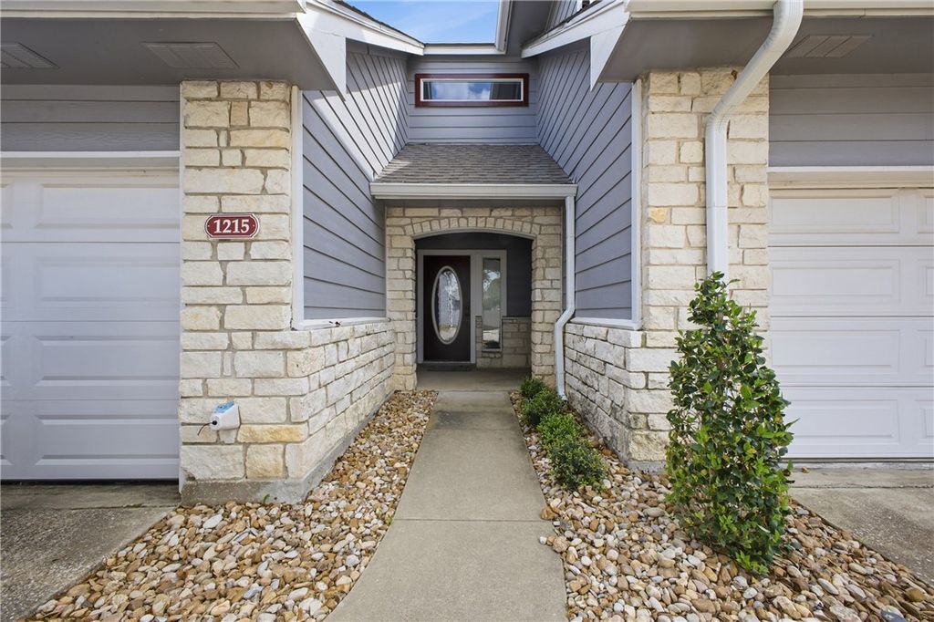Photo of 1215 Canyon Creek Circle, College Station, TX 77840 (MLS # 26004420)