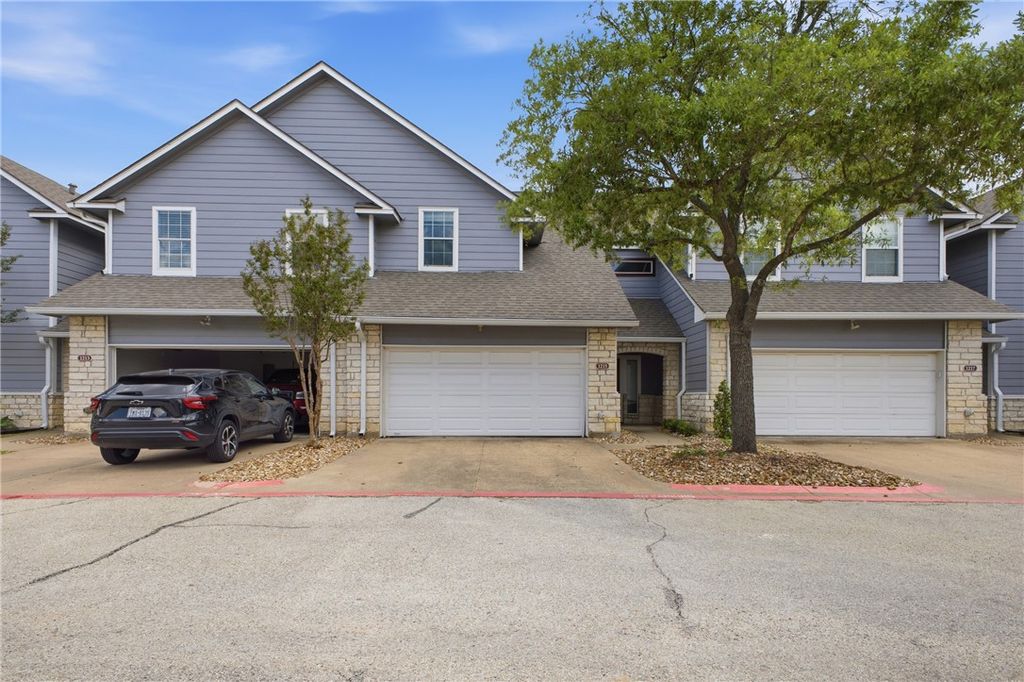 Photo of 1215 Canyon Creek Circle, College Station, TX 77840 (MLS # 26004420)