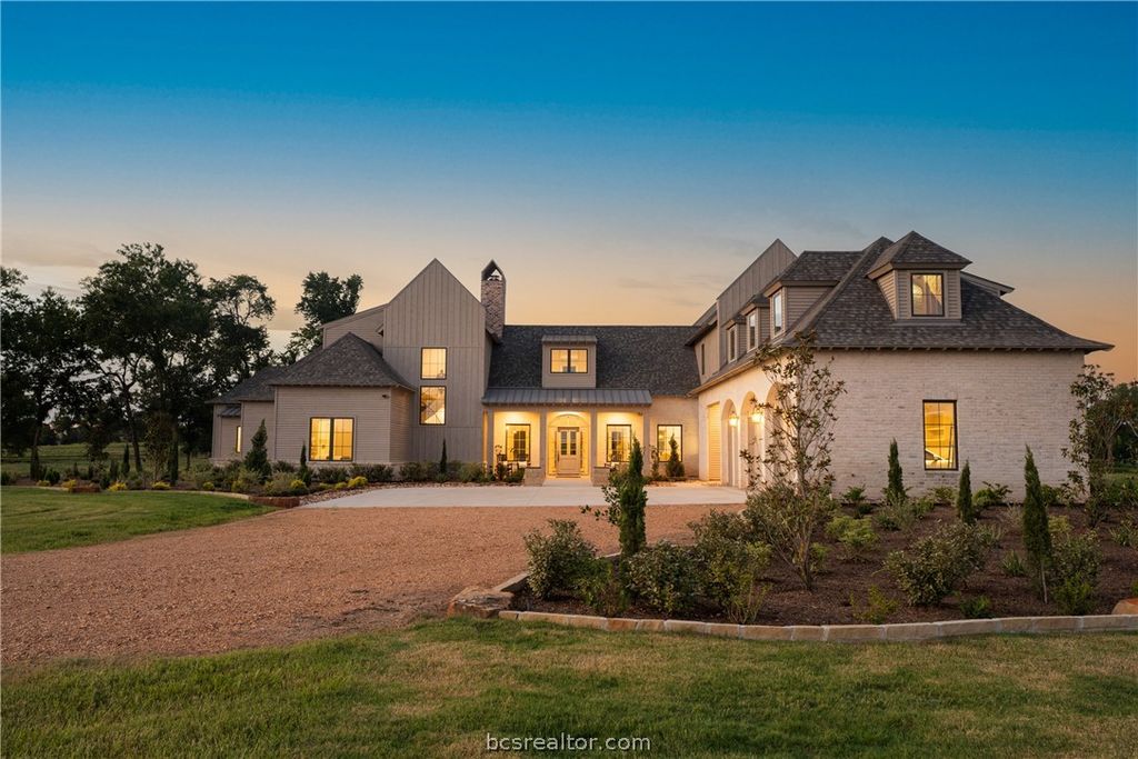 Photo of 404 Blackberry Lane, Washington, TX 77880 (MLS # 26004357)