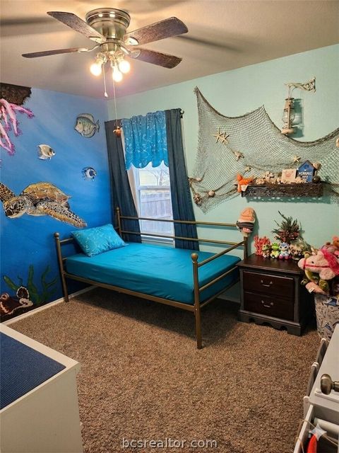 Tiny photo for 802 Mockingbird Street, Navasota, TX 77868 (MLS # 26005259)
