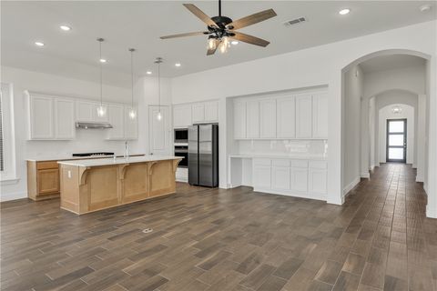 Tiny photo for 21350 Oakley Claremont Court, Magnolia, TX 77355 (MLS # 26003705)