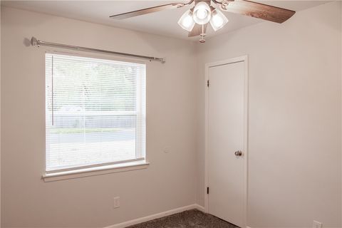 Tiny photo for 2706 Westwood Main Drive, Bryan, TX 77807 (MLS # 25010977)