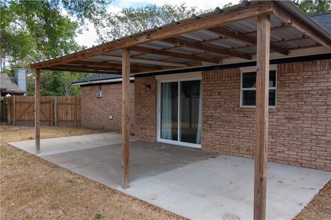 Tiny photo for 2706 Westwood Main Drive, Bryan, TX 77807 (MLS # 25010977)