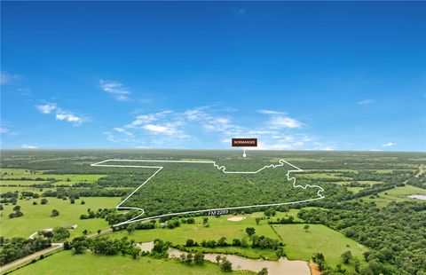 +/-400 AC FM 2289 Normangee TX 77871