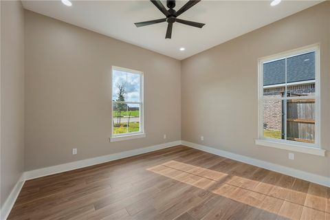 Tiny photo for 4717 Legendary Drive, College Station, TX 77845 (MLS # 26000152)