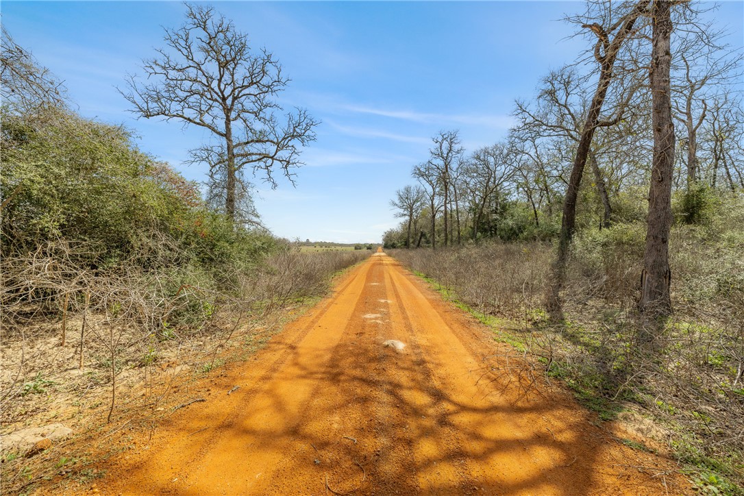 TBD W Henry Prairie Road Road W