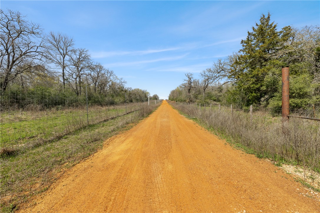 TBD W Henry Prairie Road Road W