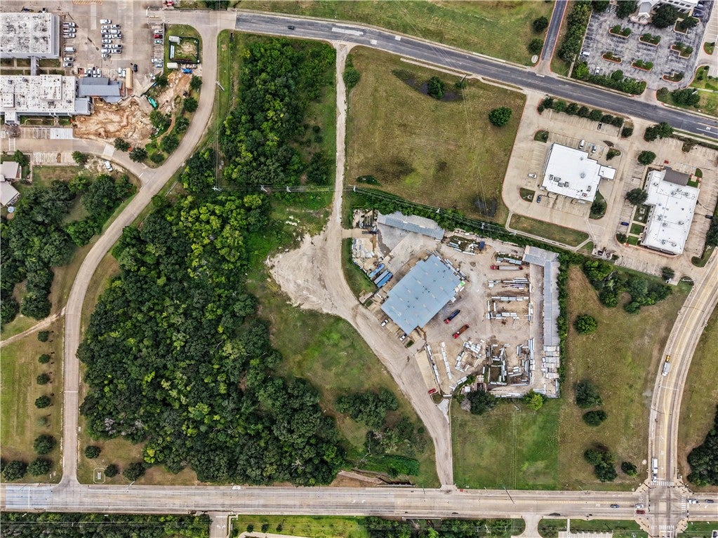 1707 Graham Road