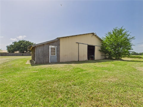 Tiny photo for 17045 Fm 1372 Road, North Zulch, TX 77872 (MLS # 26008727)