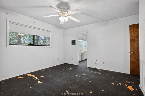 Tiny photo for 2911 Partridge Circle, Bryan, TX 77802 (MLS # 26004578)