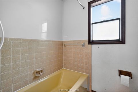 Tiny photo for 2911 Partridge Circle, Bryan, TX 77802 (MLS # 26004578)