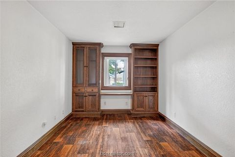 Tiny photo for 2911 Partridge Circle, Bryan, TX 77802 (MLS # 26004578)