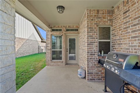 Tiny photo for 1722 Creekside Cir, College Station, TX 77845 (MLS # 25010553)