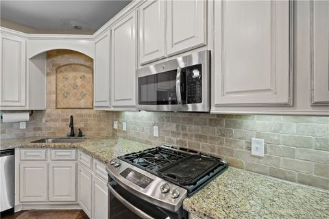 Tiny photo for 1722 Creekside Cir, College Station, TX 77845 (MLS # 25010553)