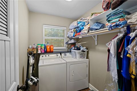 Tiny photo for 1722 Creekside Cir, College Station, TX 77845 (MLS # 25010553)