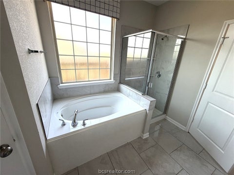 Tiny photo for 2000 Jester Trail, Bryan, TX 77807 (MLS # 26011499)