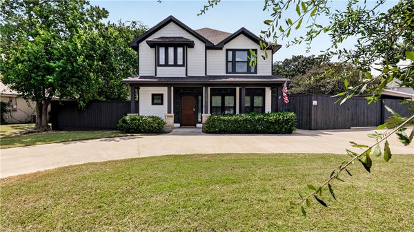 210 ROSEMARY LN, COLLEGE STATION, TX 77840 - Image 2bb6e5cf8b4c8efe060322fe4c58f145/310706267
