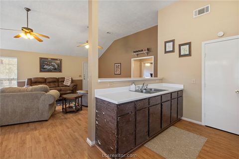 Tiny photo for 701 Birch Forest Dr, Somerville, TX 77879 (MLS # 26001900)